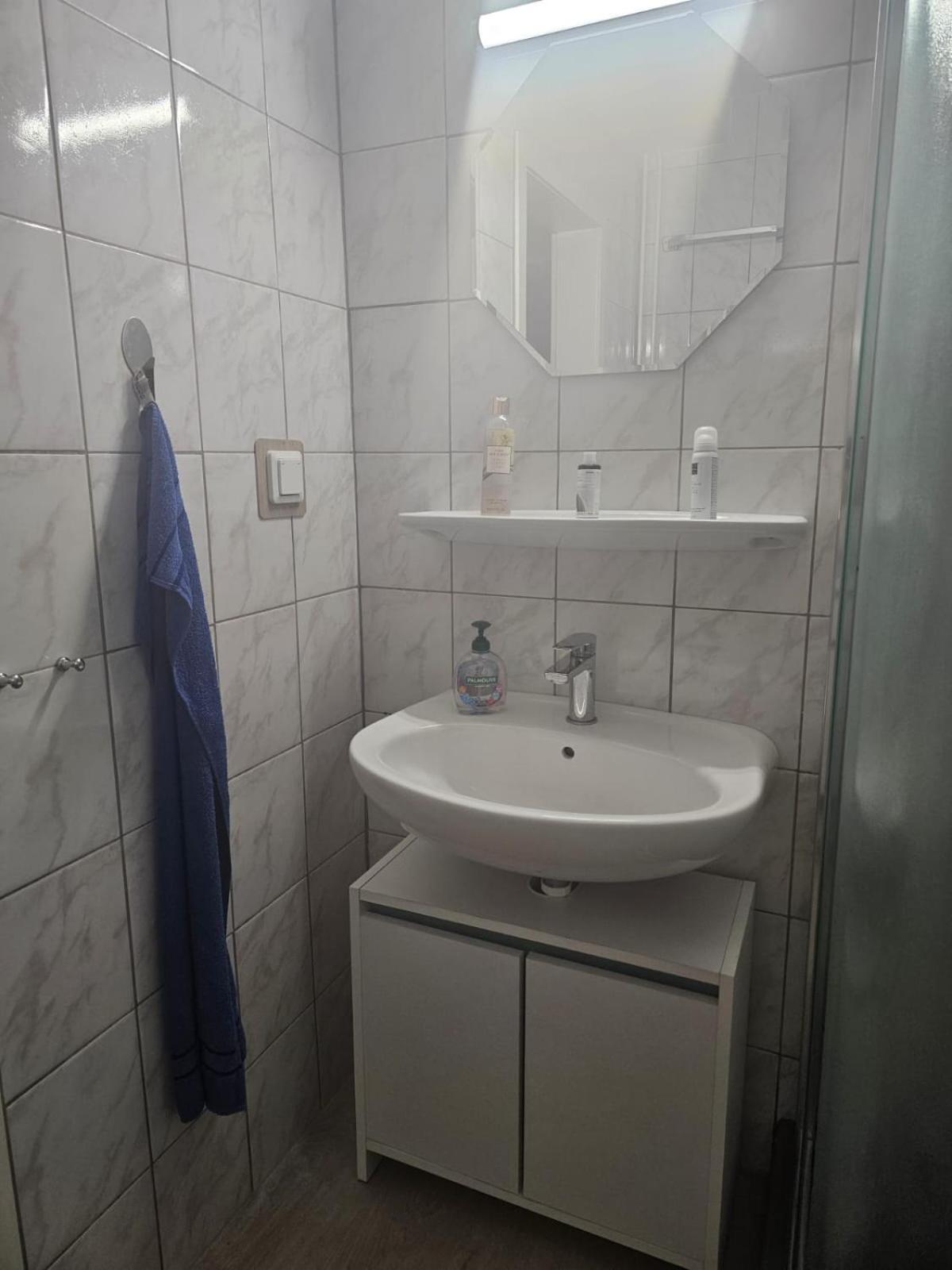 Ferienwohnung Talblick Ahnatal Luaran gambar