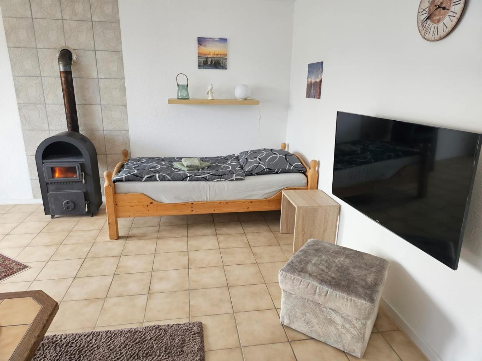Ferienwohnung Talblick Ahnatal Luaran gambar